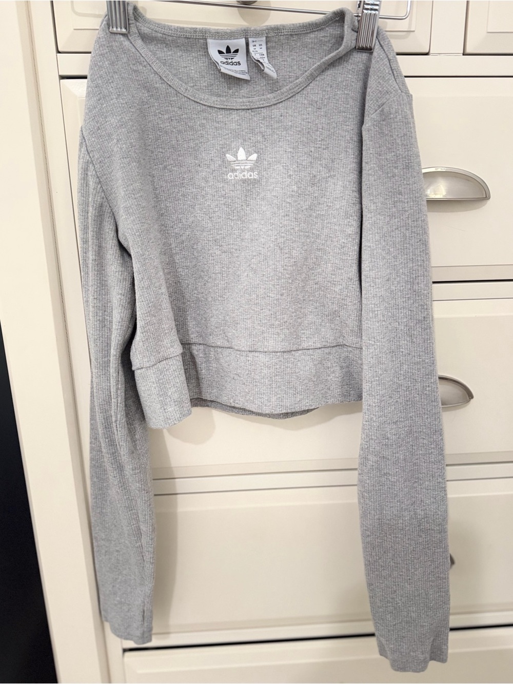 Adidas Originals Trefoil Long Sleeve Ribbed Crop Top in Heather Grey
